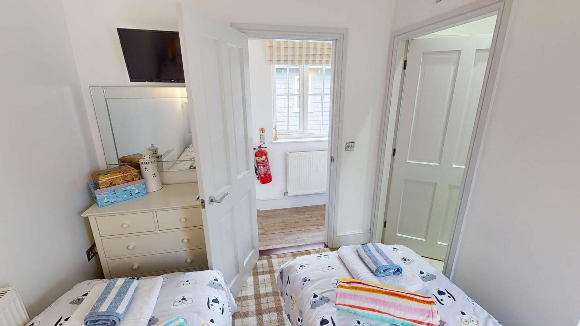 Salty Dog At The Bay Filey, Sleeps 4, 2 Dogs Welcome For Free Too Eksteriør bilde
