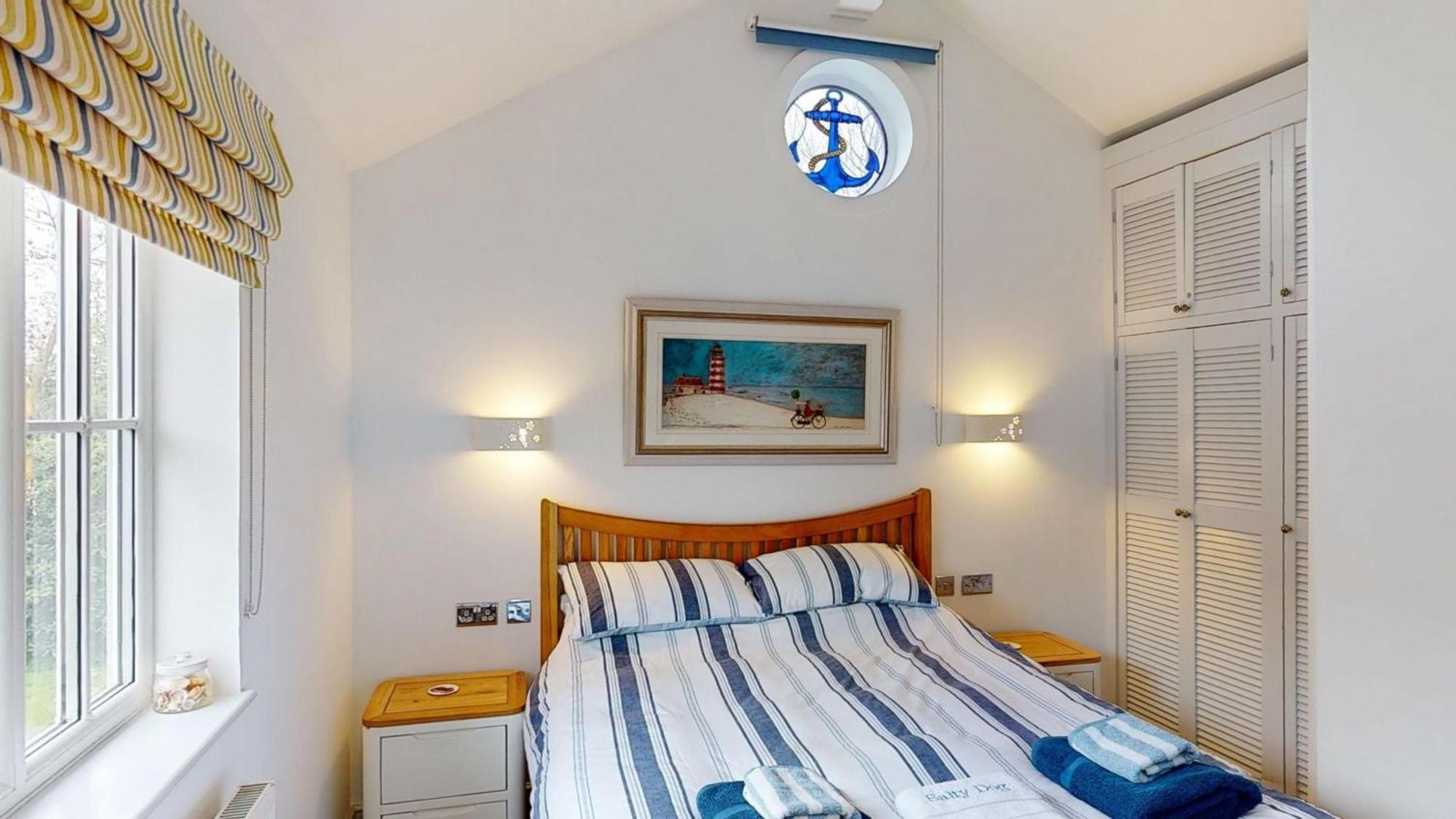 Salty Dog At The Bay Filey, Sleeps 4, 2 Dogs Welcome For Free Too Eksteriør bilde